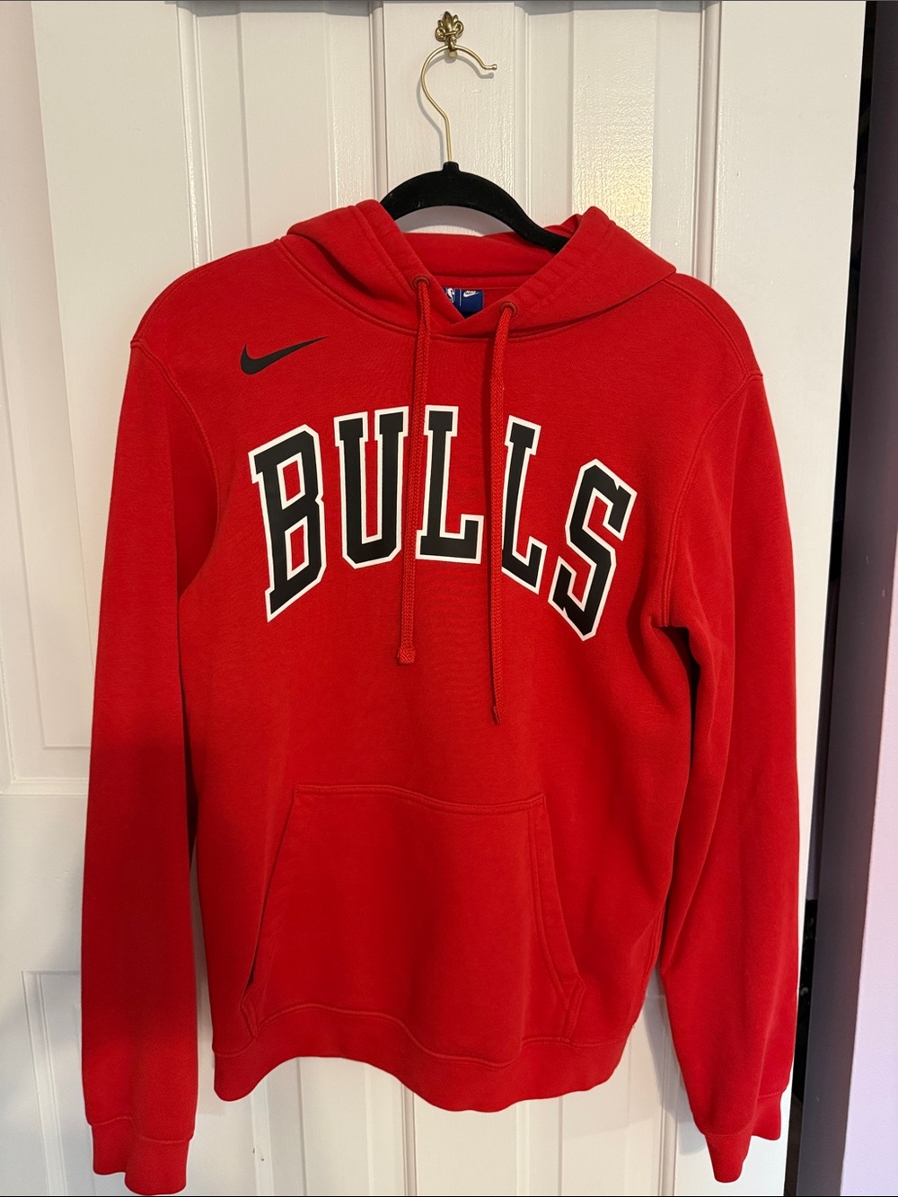 🛍️🏀🐂 Nike Chicago Bulls Red Pullover Hoodie